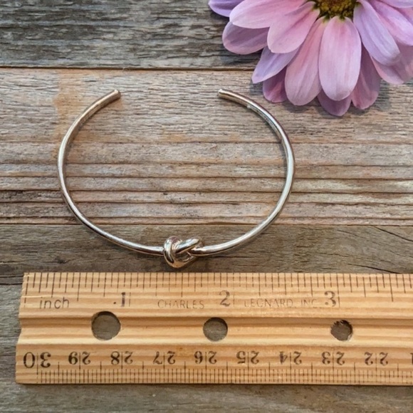 Stella & Dot “Knot” Bracelet - Picture 4 of 6